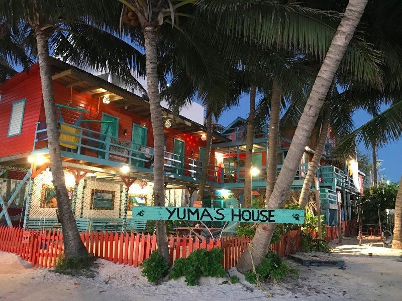 Yuma'S House Belize Hostel Caye Caulker Exterior photo